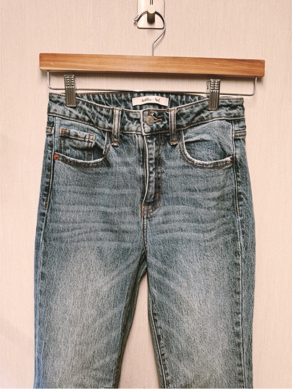 Willow + Root The Flared Out High Rise Split Hem Jeans, Size 24 - Picture 5 of 12